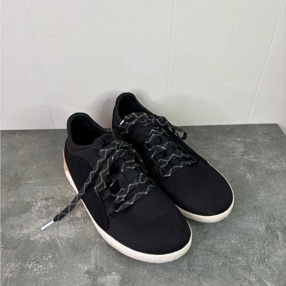 Sorel Out 'N About Plus sneakers in black size 9.5 women’s